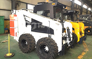 Wheeled Skid Steer Loader