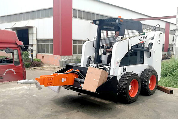 Wheeled Skid Steer Loader